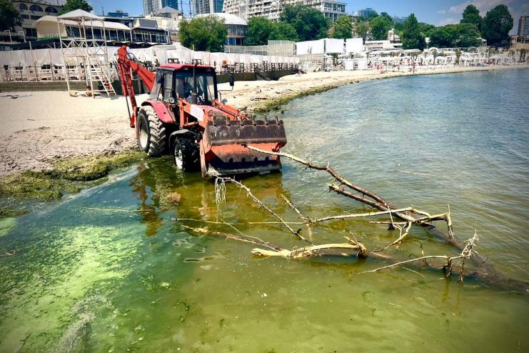 Увага! На Одещини заборонено купання у морі, відкритих водоймах та вилов морепродуктів
